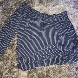 Versiez off the shoulder